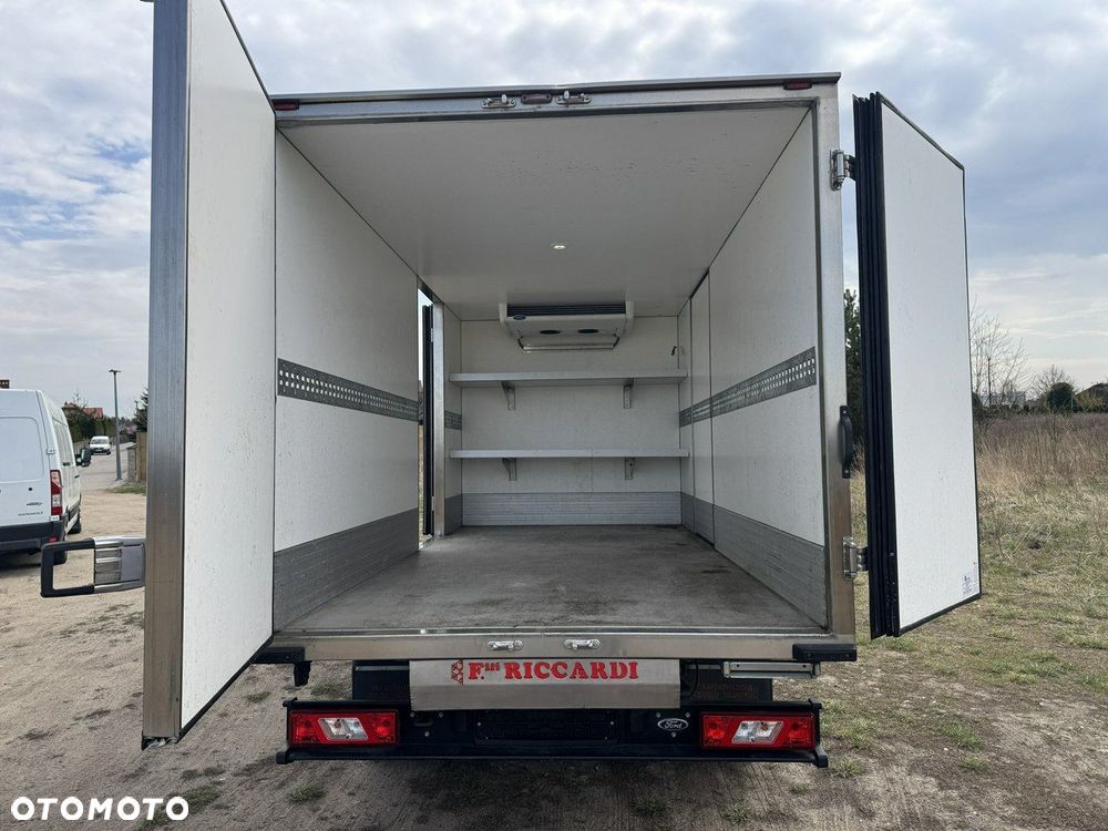 Ford Transit - 9