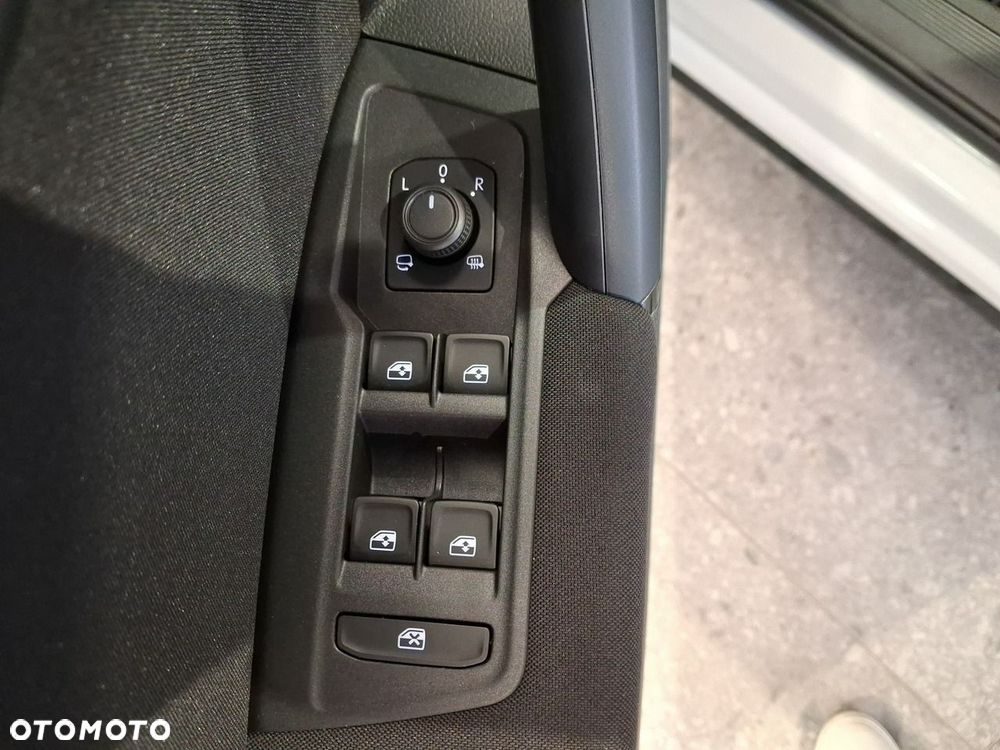 Volkswagen Tiguan - 19