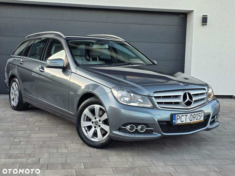 Mercedes-Benz Klasa C 200 (BlueEFFICIENCY) Avantgarde - 31