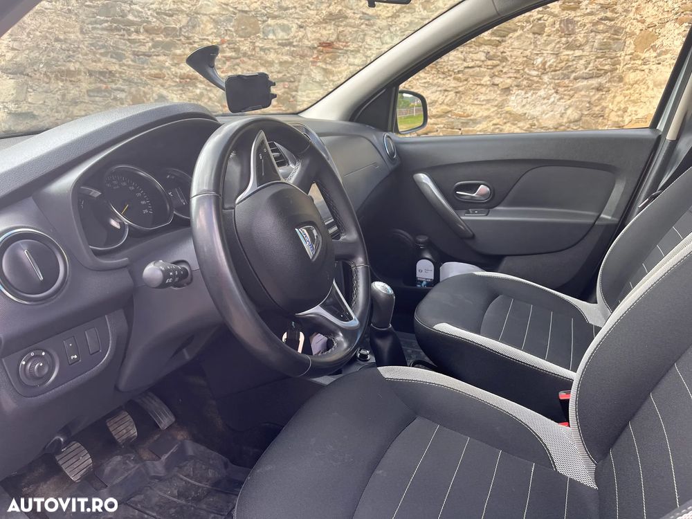 Dacia Logan MCV Blue dCi 95 Stepway - 8