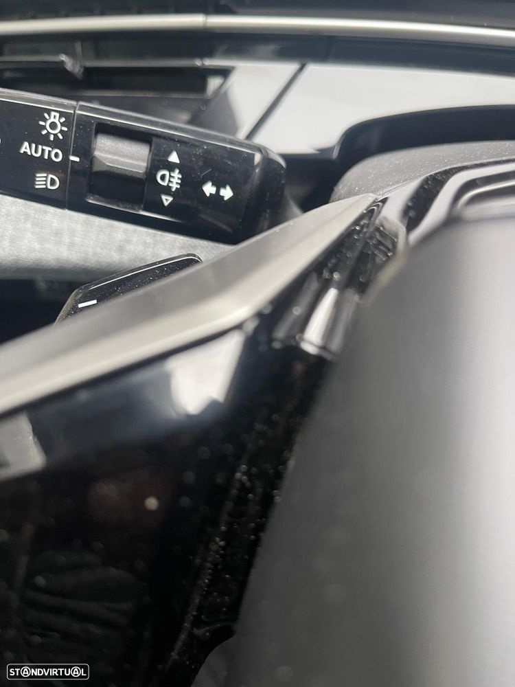 Peugeot 5008 Hybrid 145 e-DSC6 Allure - 20