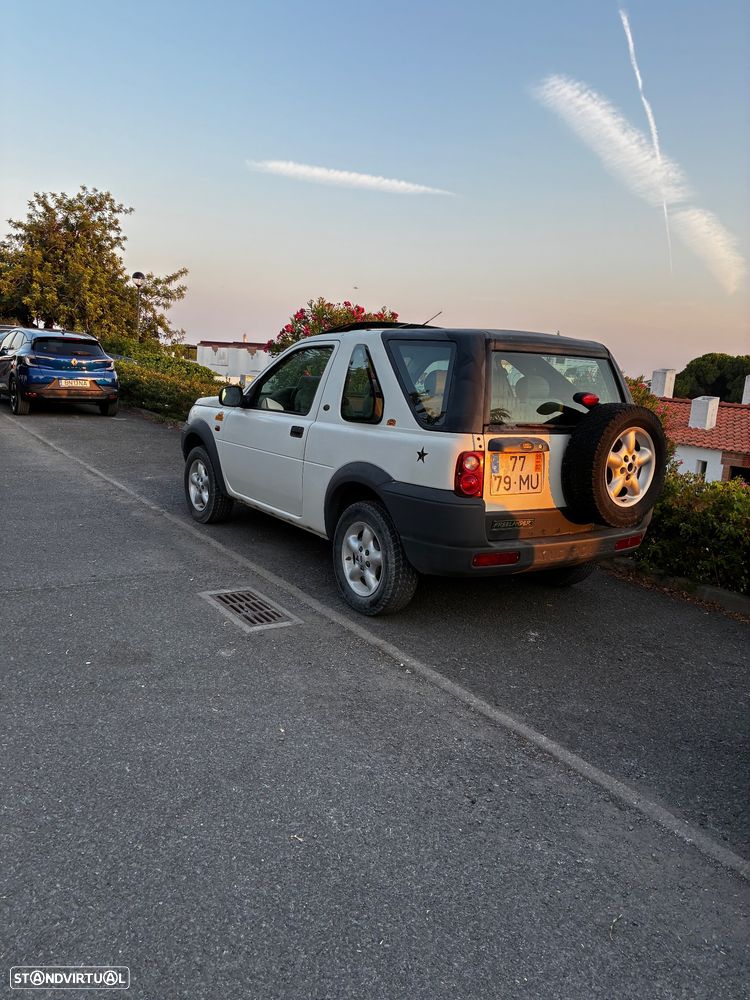 Land Rover Freelander 2.0 di - 17