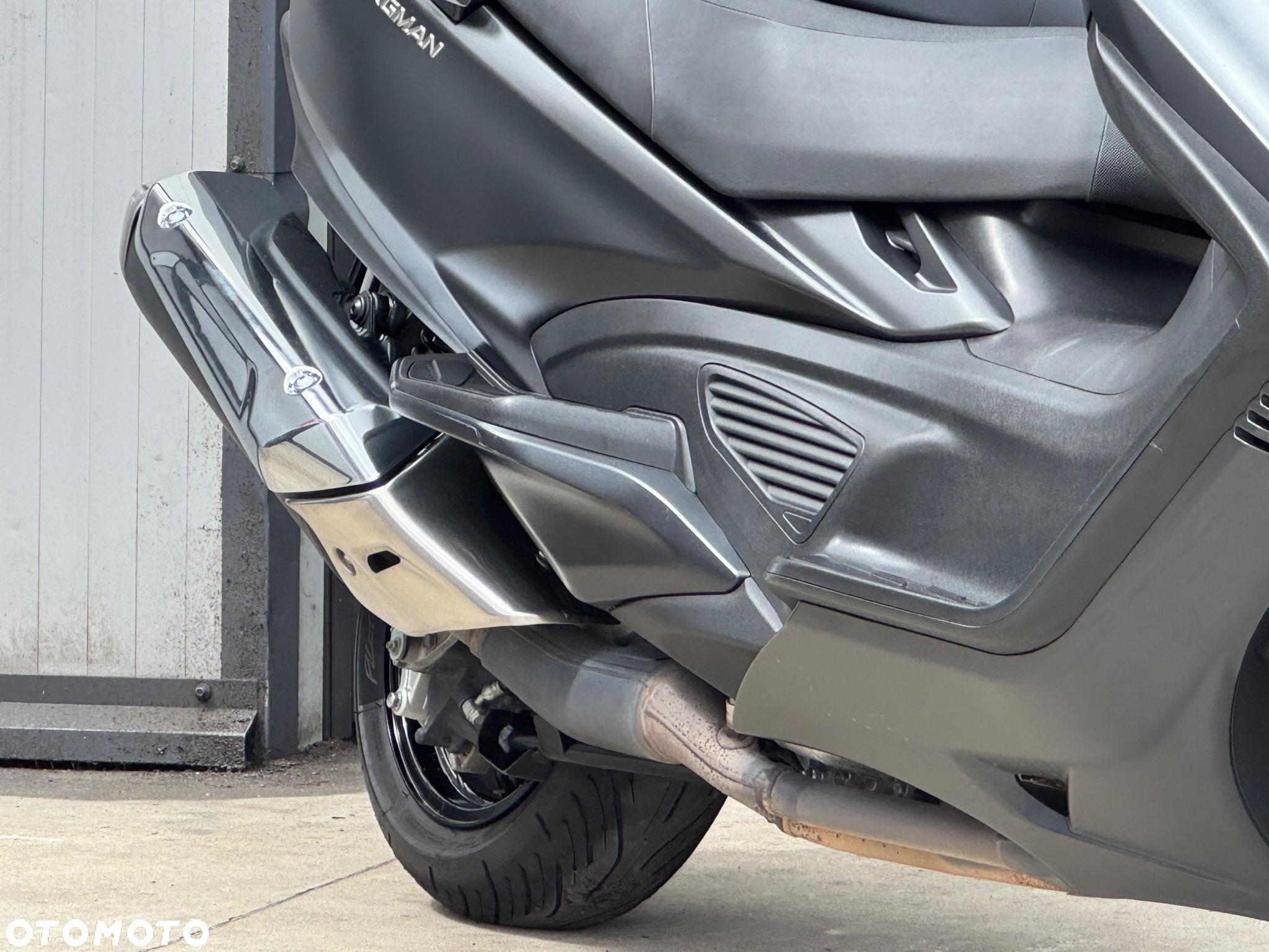 Suzuki Burgman - 7