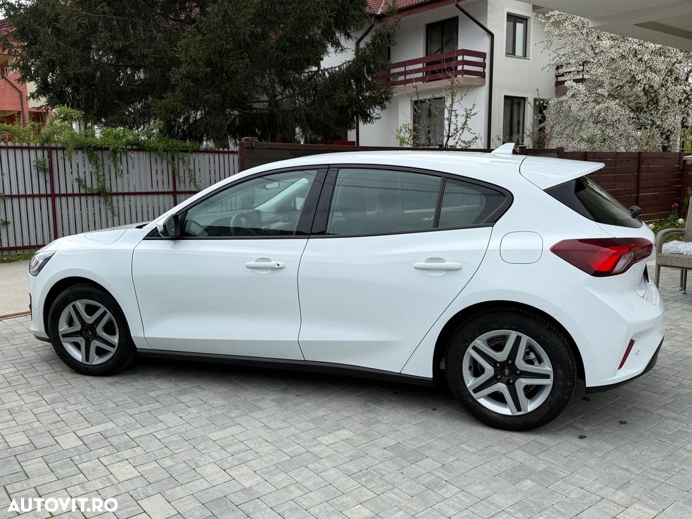 Ford Focus 1.0 EcoBoost Connected - 12