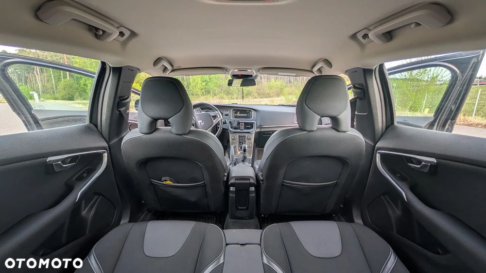 Volvo V40 ver-d2 - 5