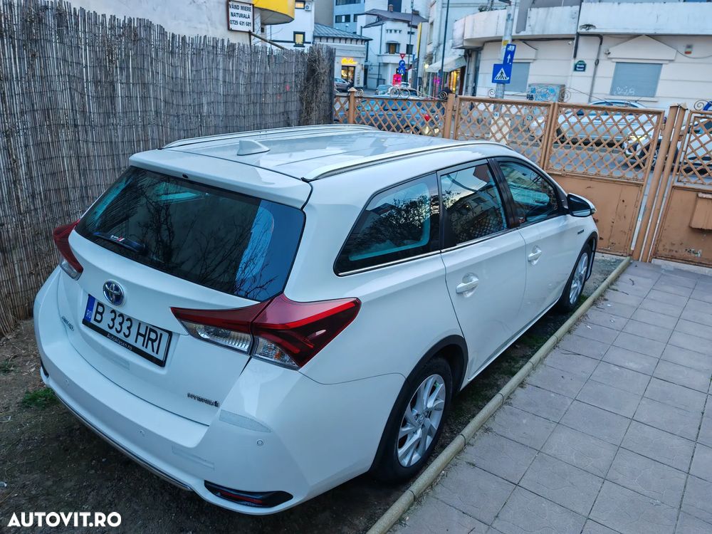 Toyota Auris - 22