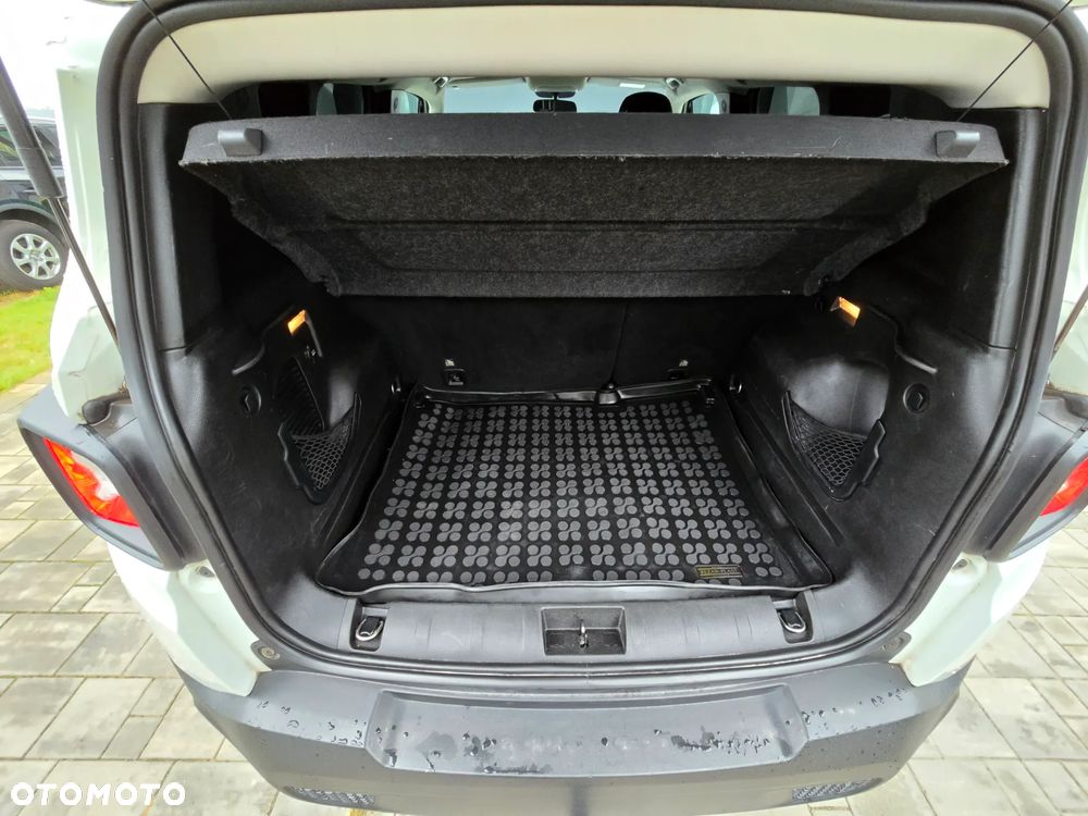 Jeep Renegade - 18