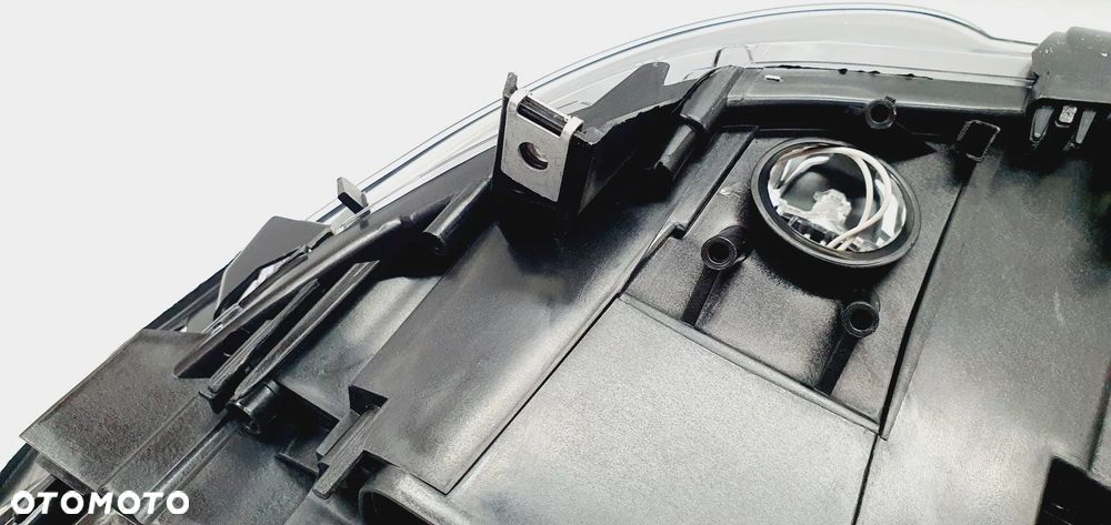 BMW F10 F11 LAMPA BI-XENON PRAWA SKRĘTNA DYNAMIC EU - 6