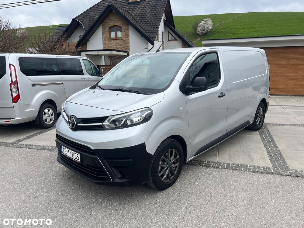 Toyota Proace - 1
