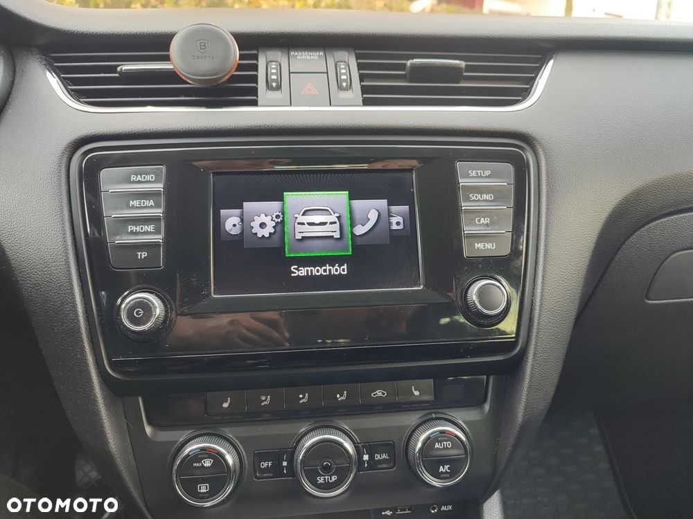 Skoda Octavia 2.0 TDI Style - 10