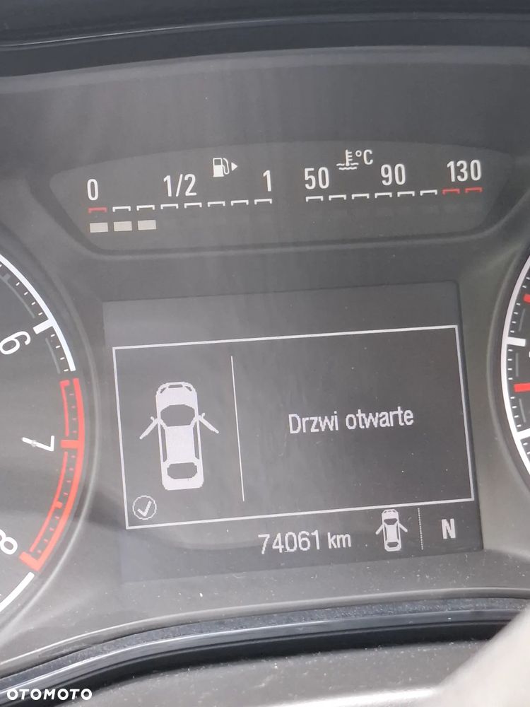 Opel Corsa 1.4 Automatik Edition - 4