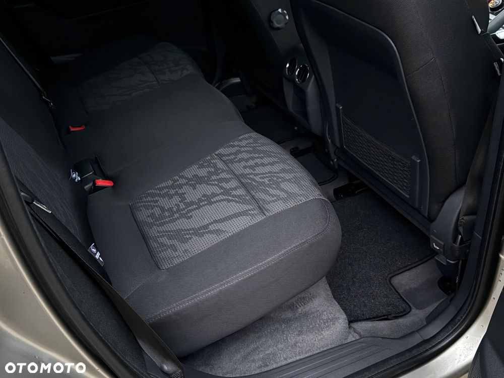 Peugeot 3008 1.6 Style - 28