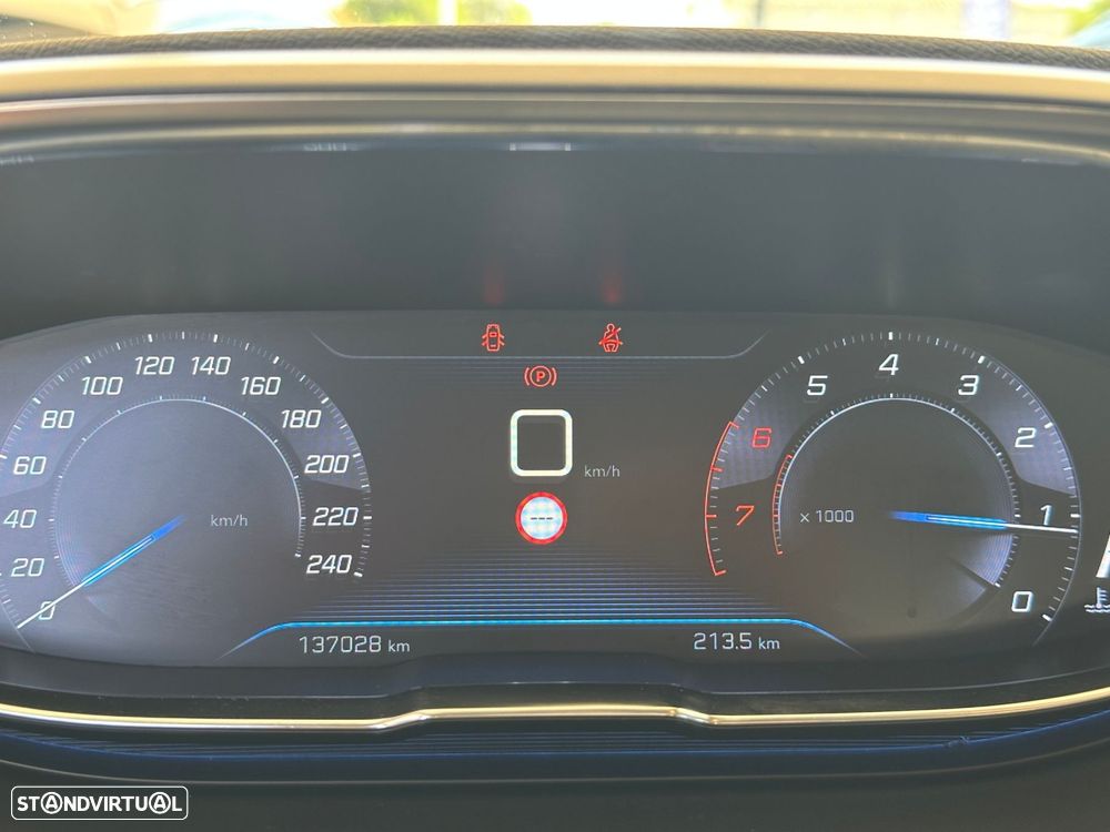 Peugeot 3008 1.2 PureTech Active - 18