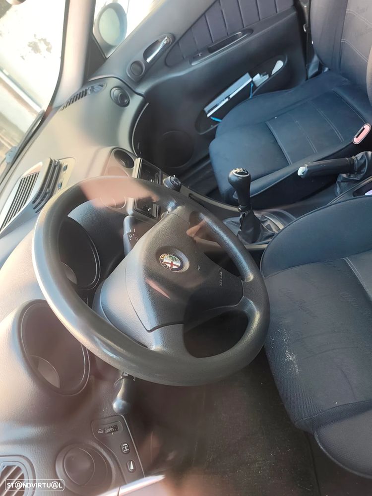 Alfa Romeo 156 1.6 TS - 3