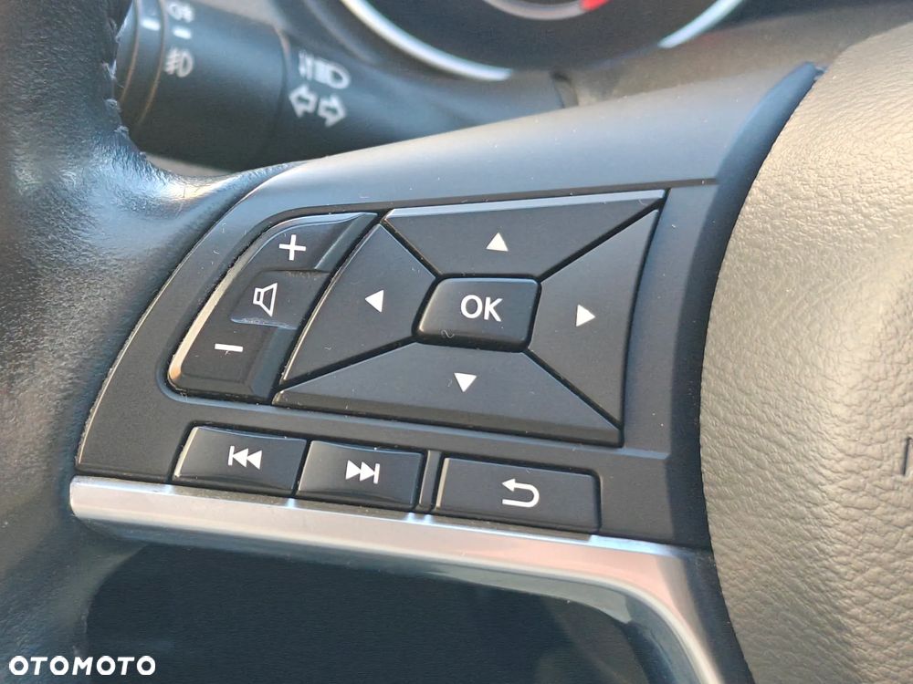 Nissan Qashqai 1.6 DIG-T Tekna - 8