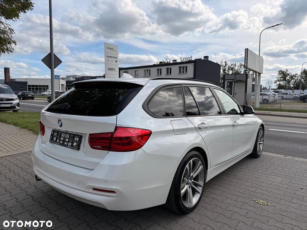 BMW Seria 3 318d Sport Line - 7