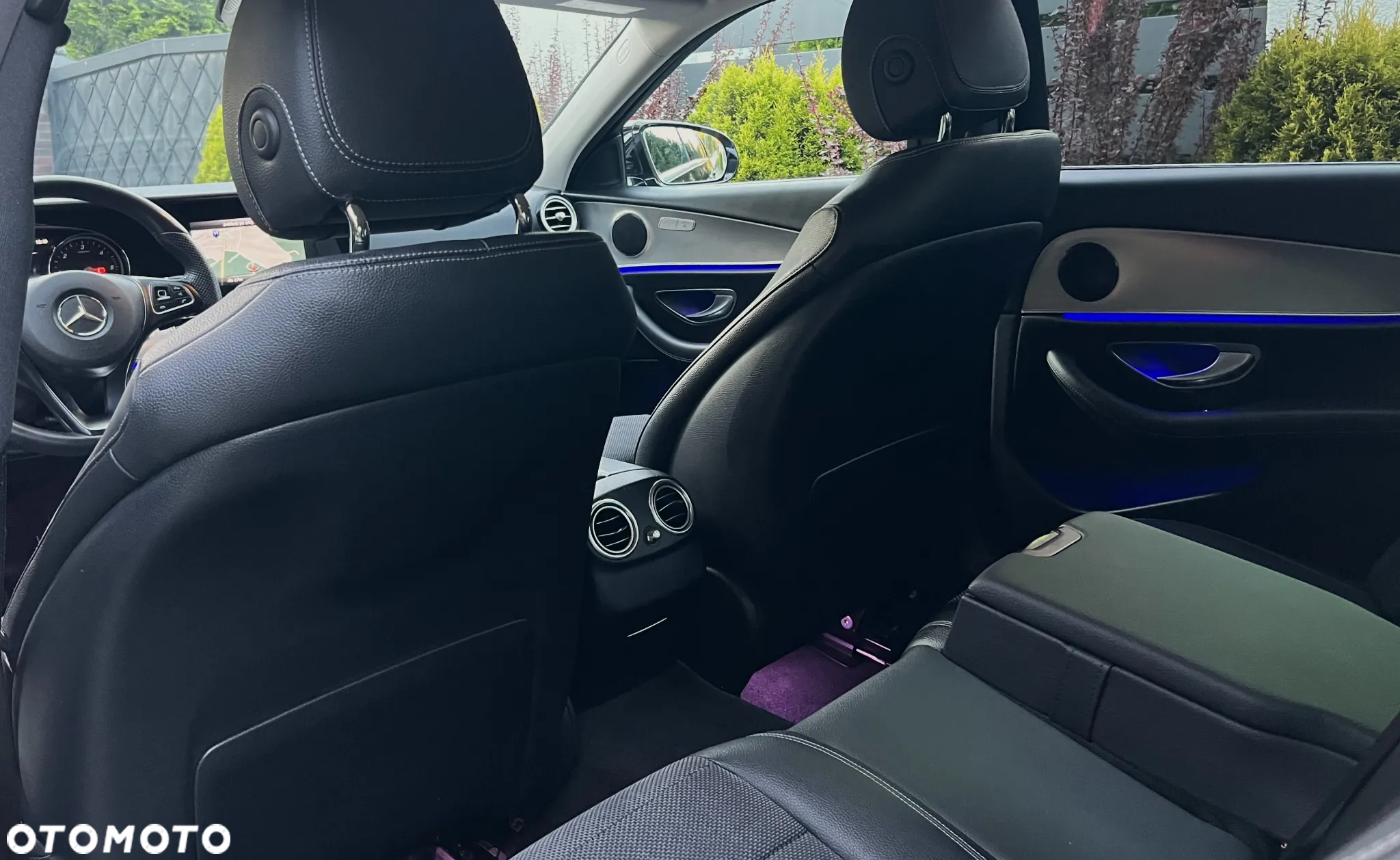 Mercedes-Benz Klasa E 220 d Business Edition 9G-TRONIC - 12