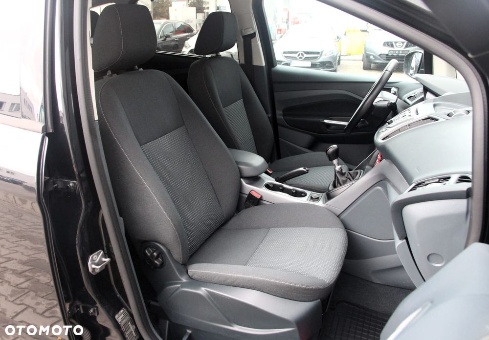 Ford C-MAX - 25