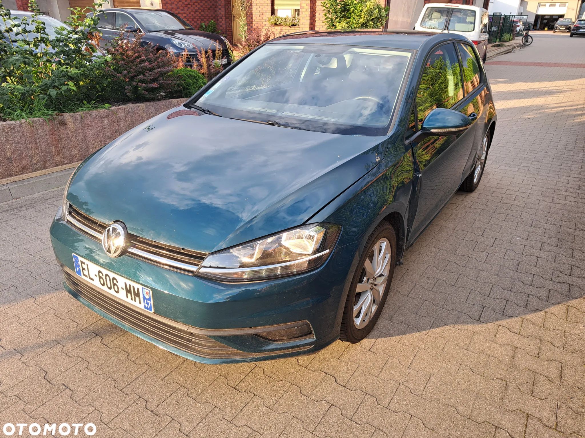 Volkswagen Golf 1.0 TSI (BlueMotion Technology) Trendline - 1
