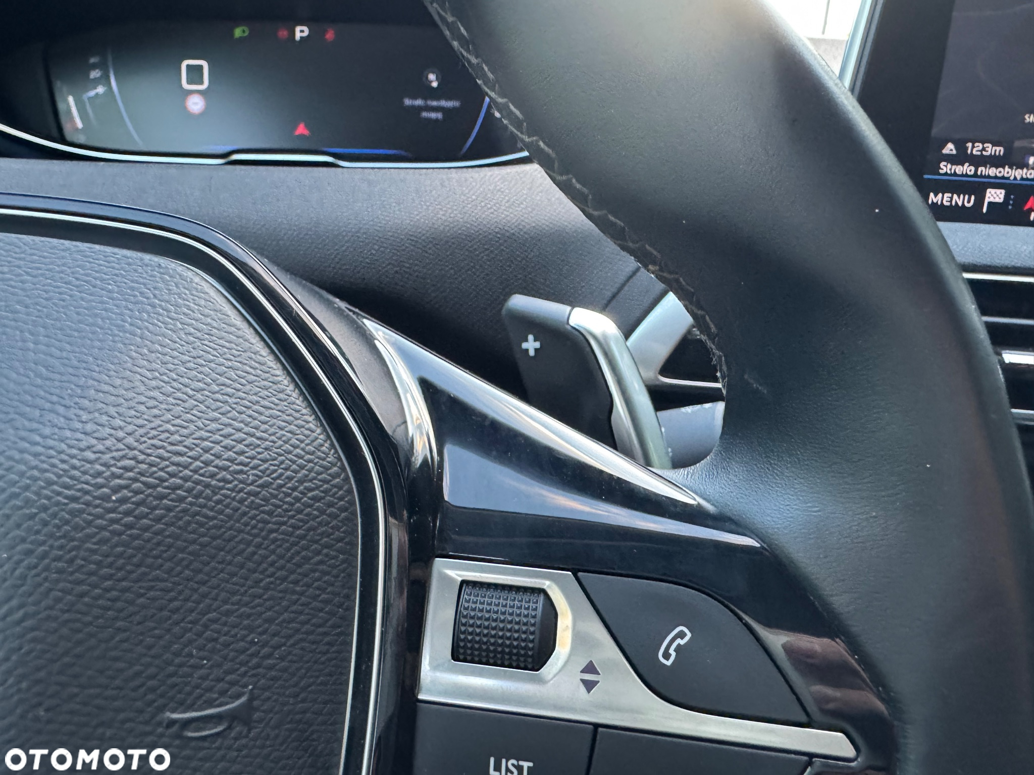Peugeot 3008 PureTech 130 Stop & Start GPF EAT8 Allure Business-Paket - 22