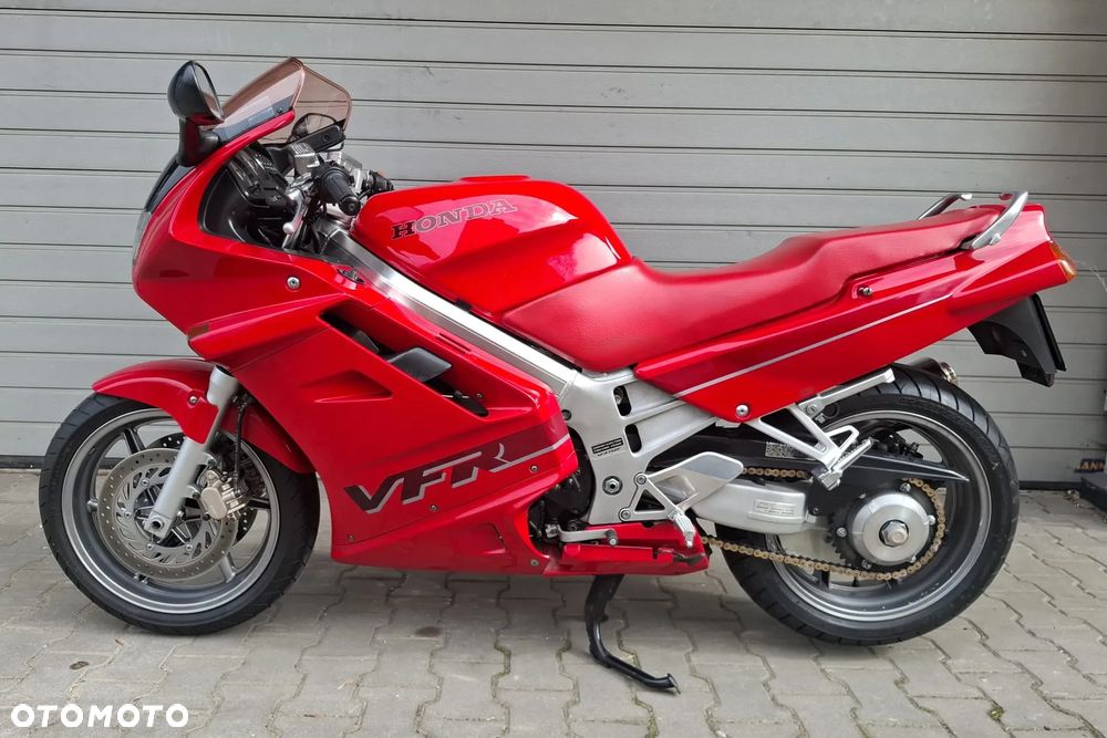 Honda VFR - 5