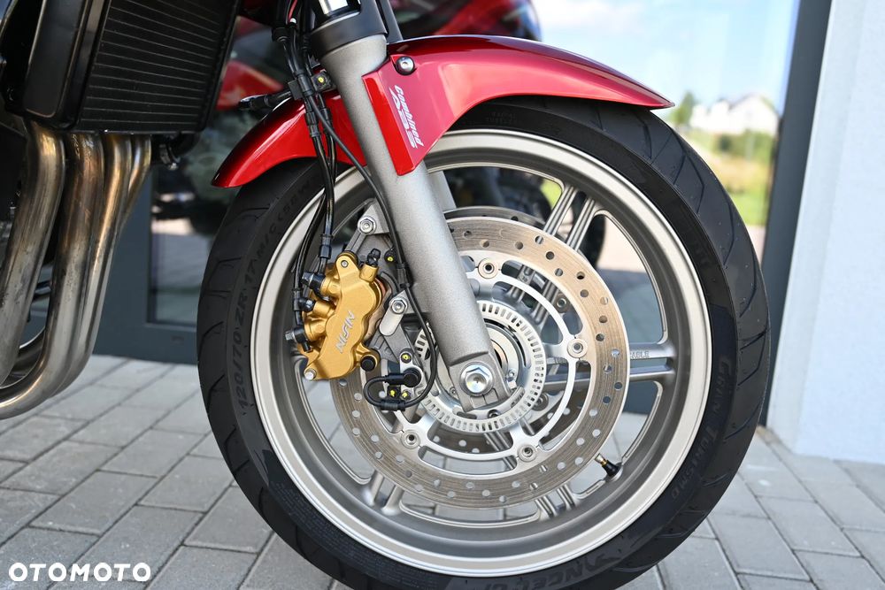 Honda CBF - 30