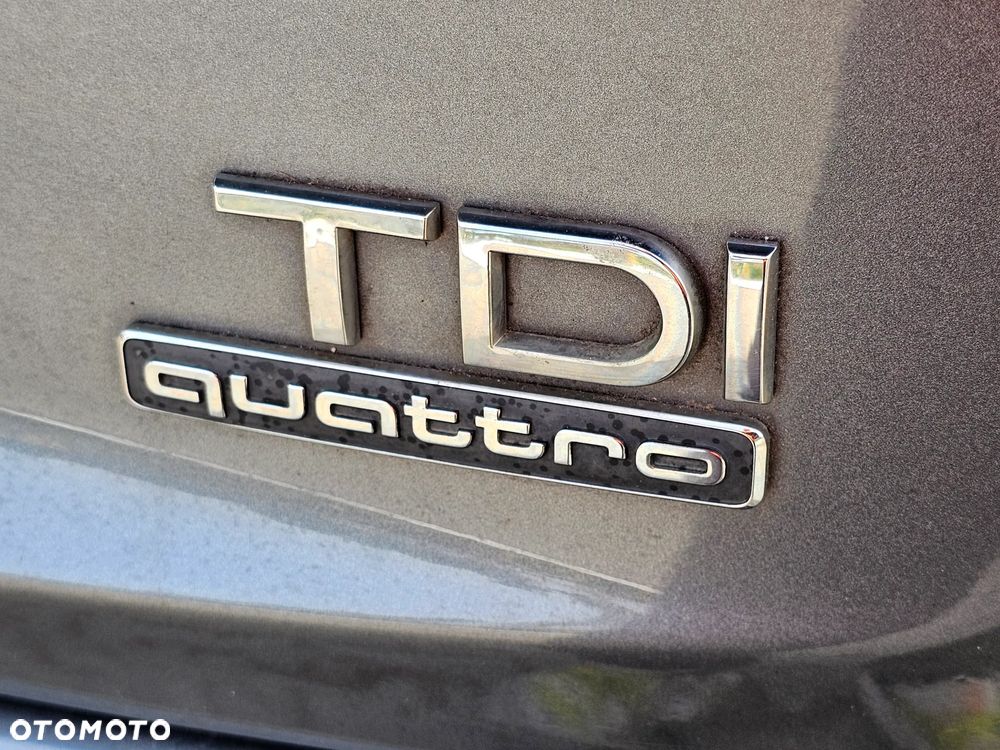 Audi Q3 2.0 TDI Quattro Design S tronic - 11