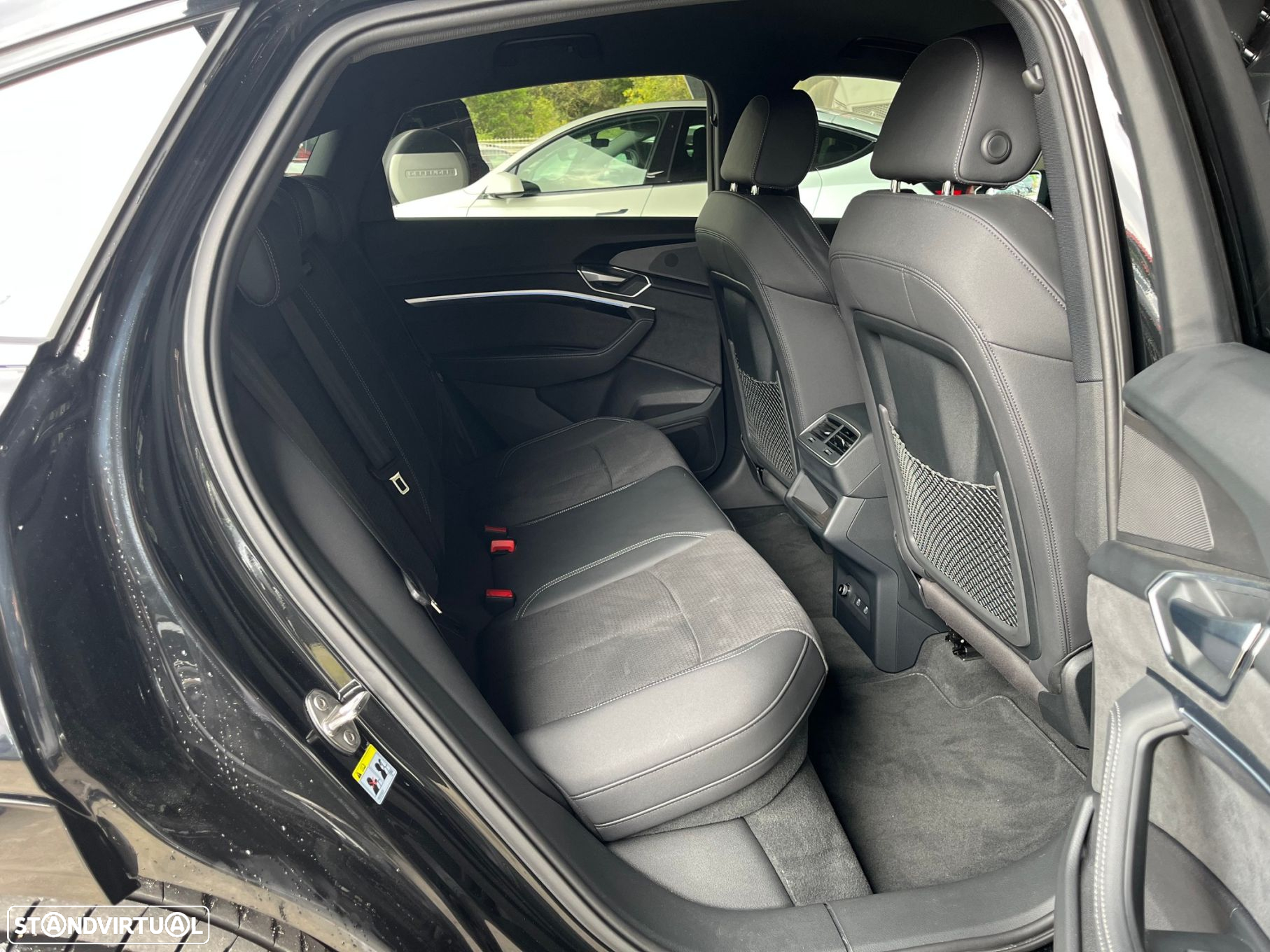 Audi e-tron 55 quattro S line - 57