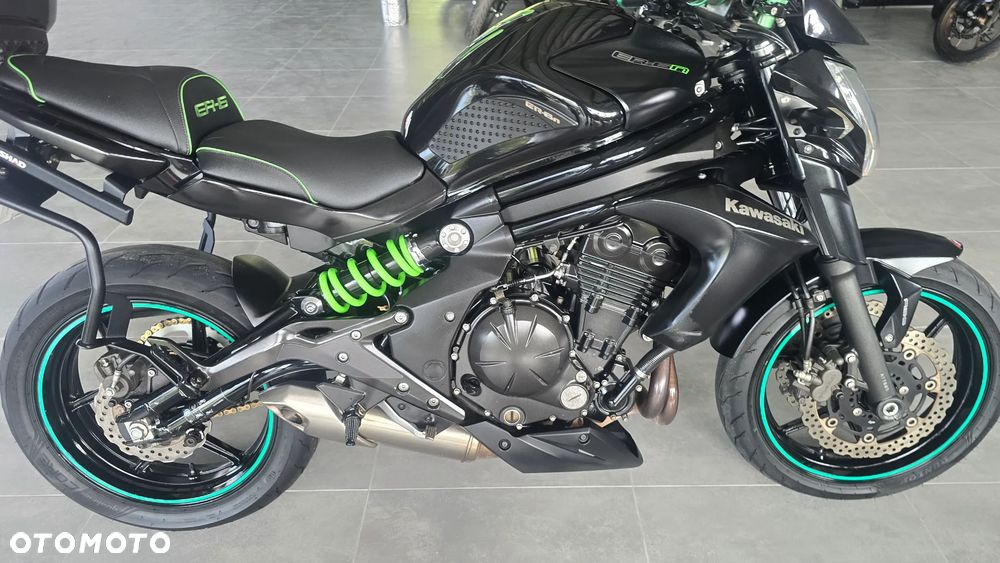 Kawasaki ER - 28