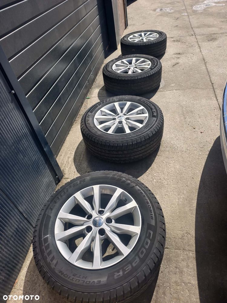 Felgi z oponami Dodge Durango Jeep 5x127 - 1