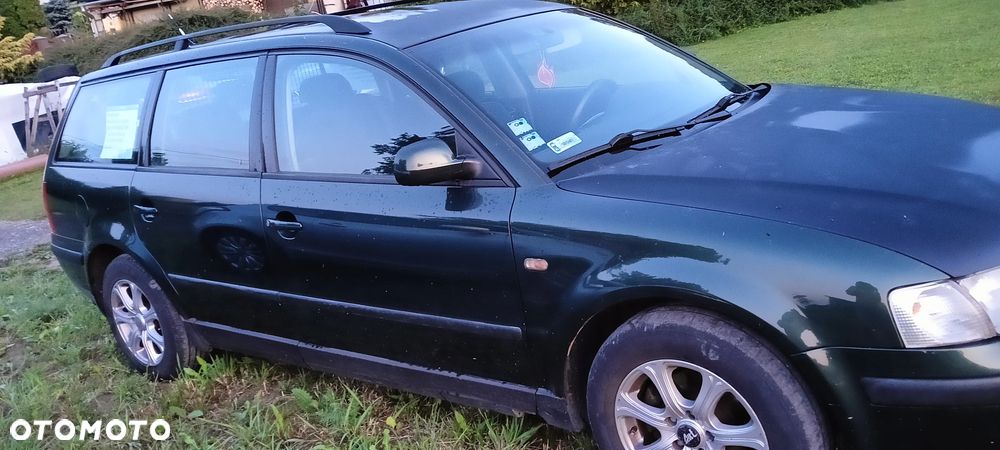 Volkswagen Passat 1.8 - 3