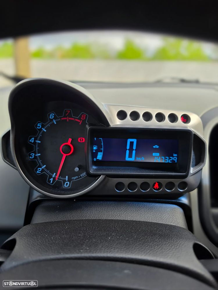 Chevrolet Aveo 1.2 LS - 6