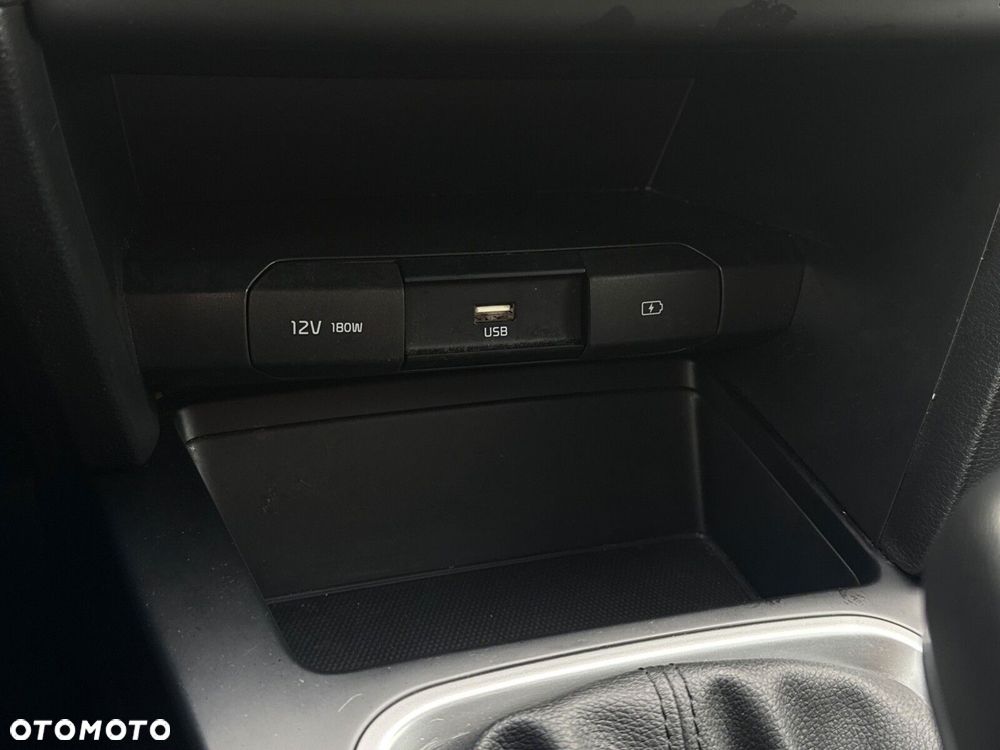 Kia Ceed - 26