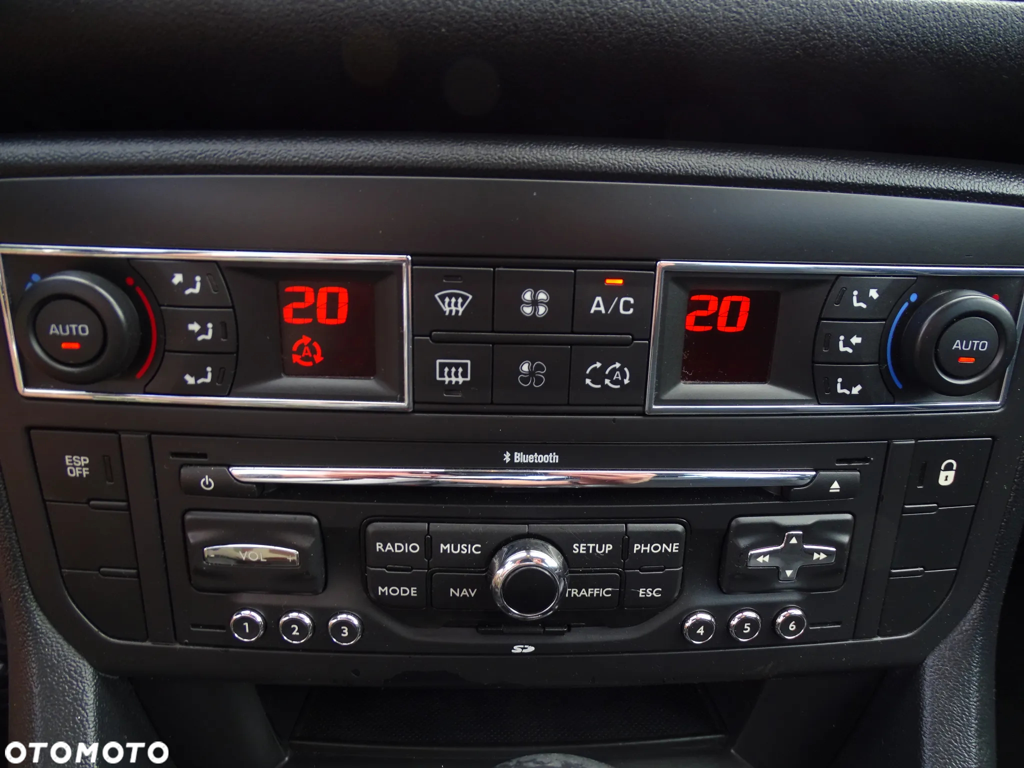 Citroën C5 2.0 HDi Exclusive - 8