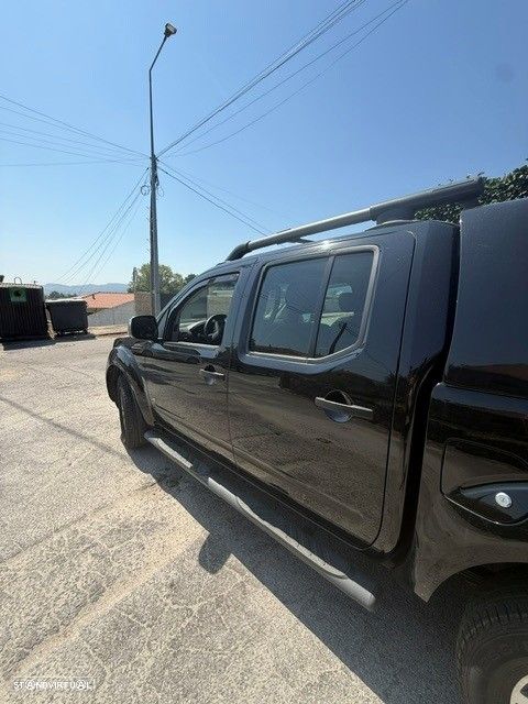 Nissan Navara 3.0 dCi V6 CD LE AT 4WD - 10