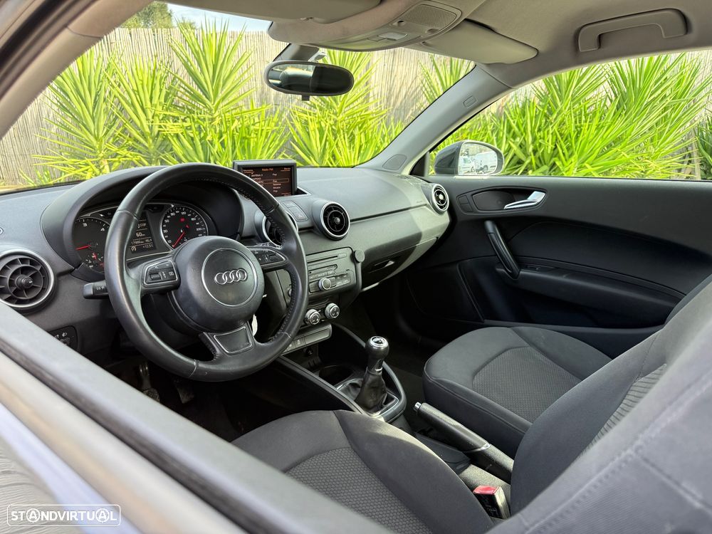 Audi A1 1.6 TDI Sport - 4