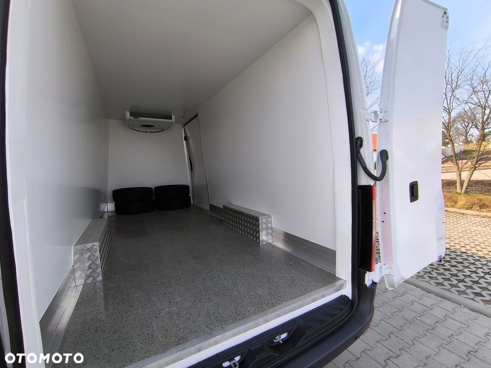 Mercedes-Benz Sprinter 315, Automat, Mroźnia, Chłodnia + Funkcja Grzania, Długi (4.25m) - 12