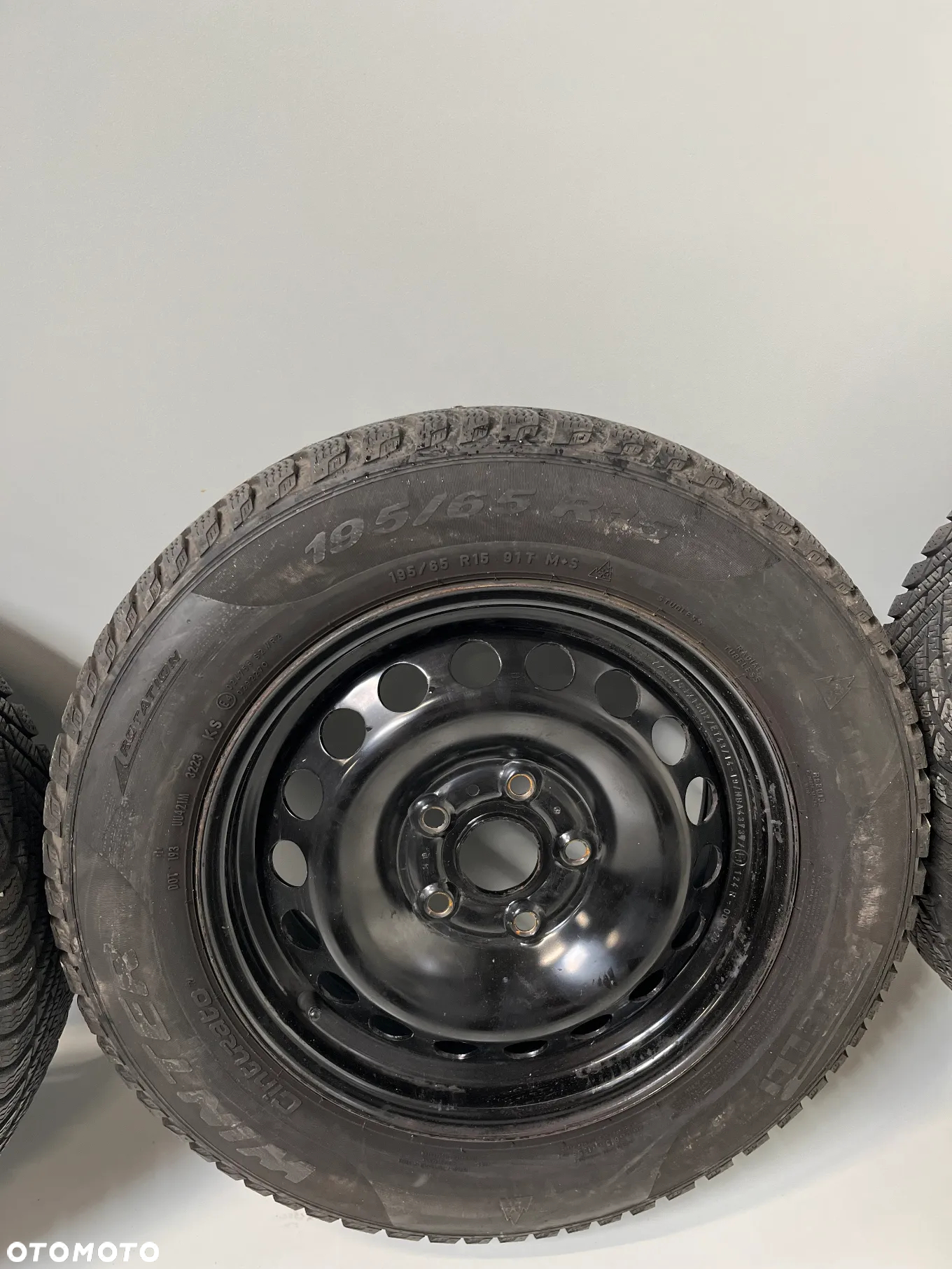 FELGI STALOWE VOLKSWAGEN ,SEAT , AUDI , SKODA 6JX15 H2 ET 43 - 4