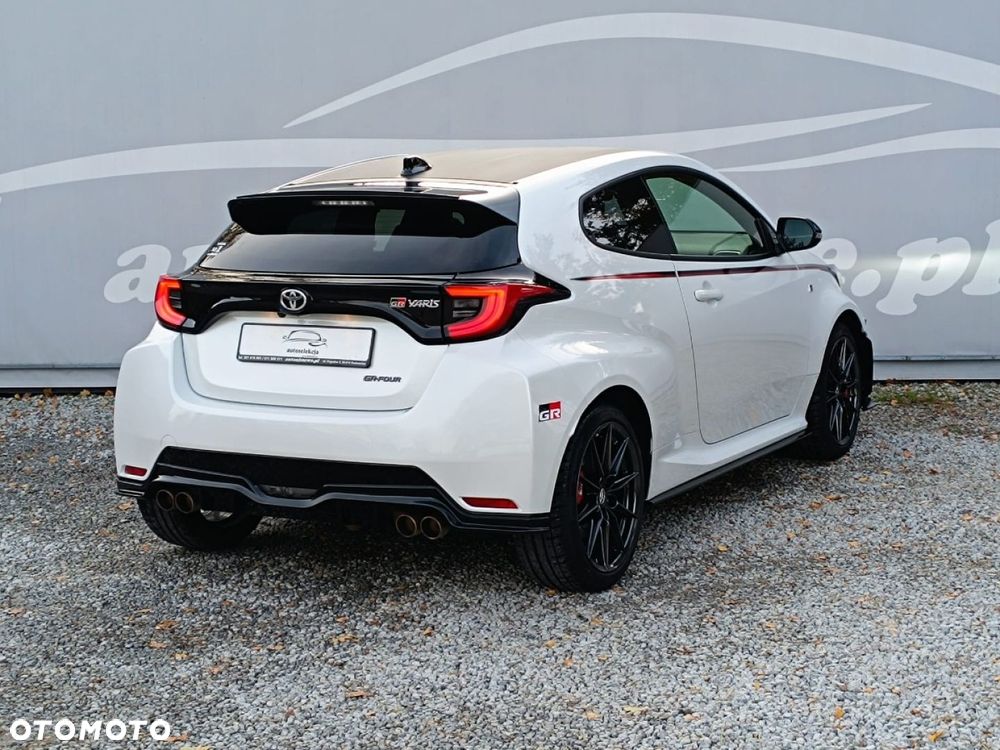 Toyota GR Yaris 1.6 Dynamic - 3