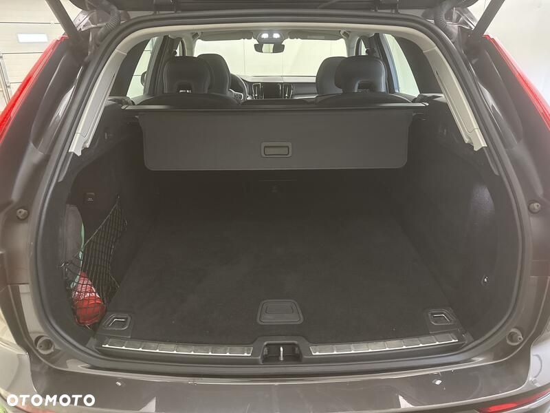 Volvo XC 60 B4 B Core - 20