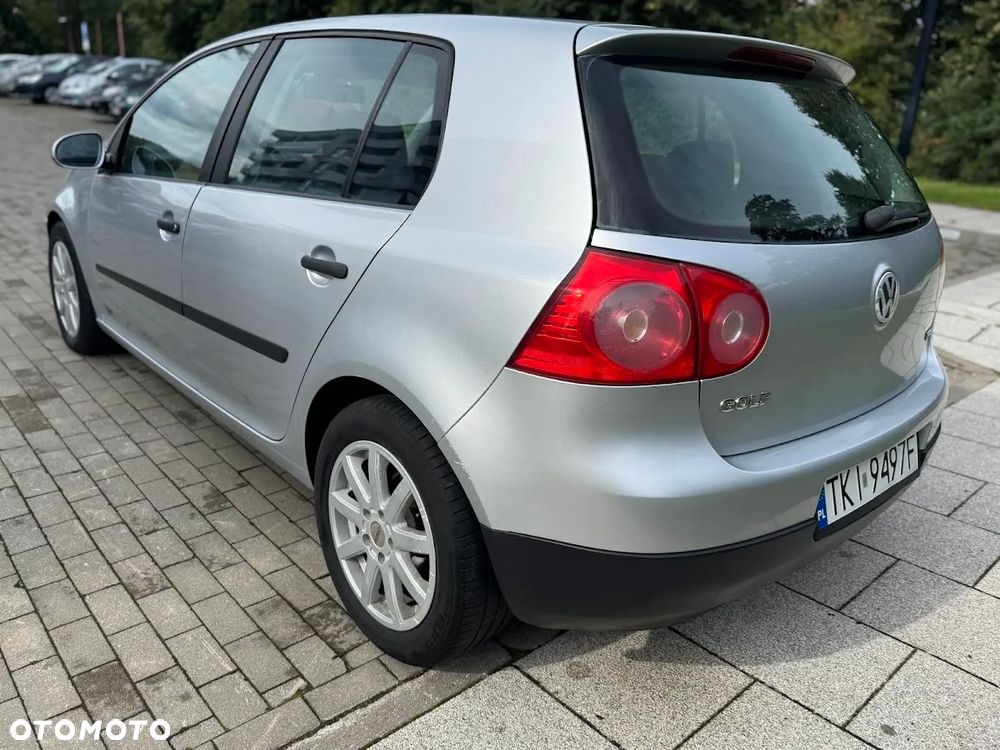 Volkswagen Golf 1.9 TDI 4Mot Sportline - 5