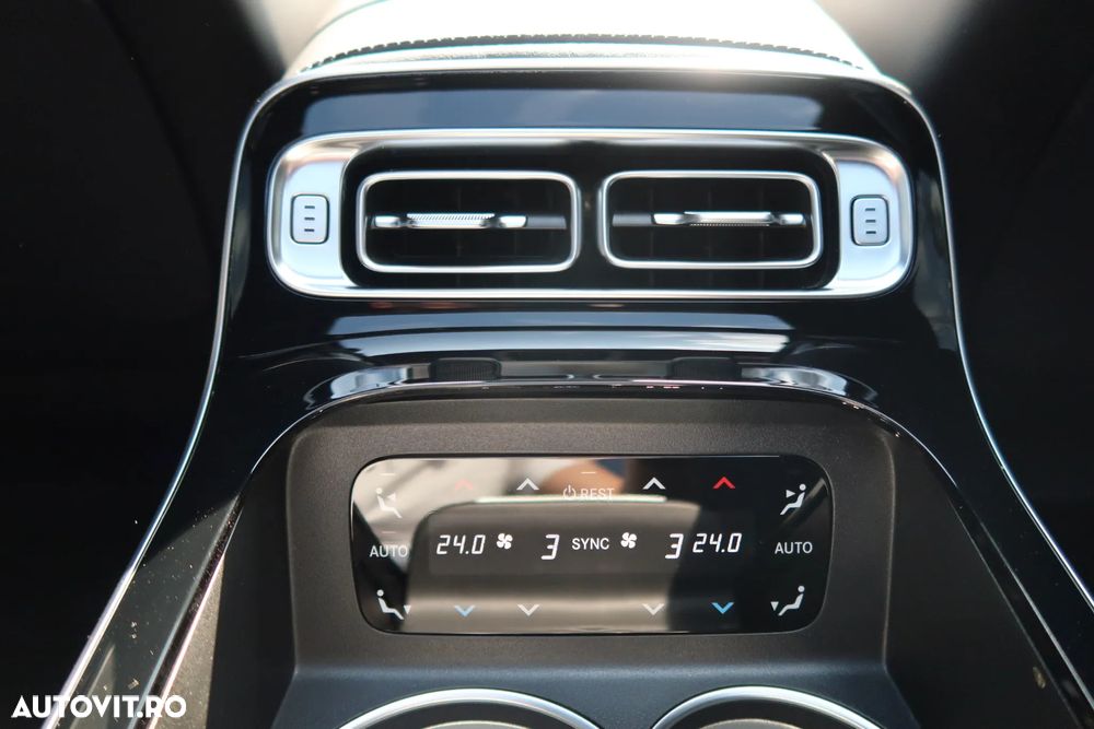 Mercedes-Benz S 580 4MATIC MHEV Long Aut. - 36