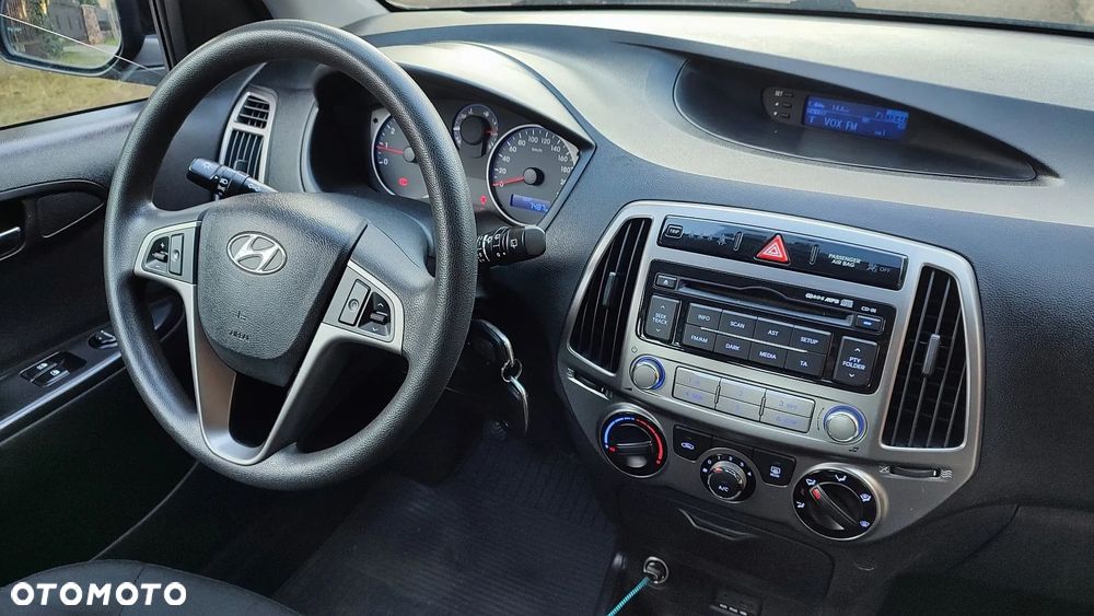 Hyundai i20 1.25 Comfort - 16