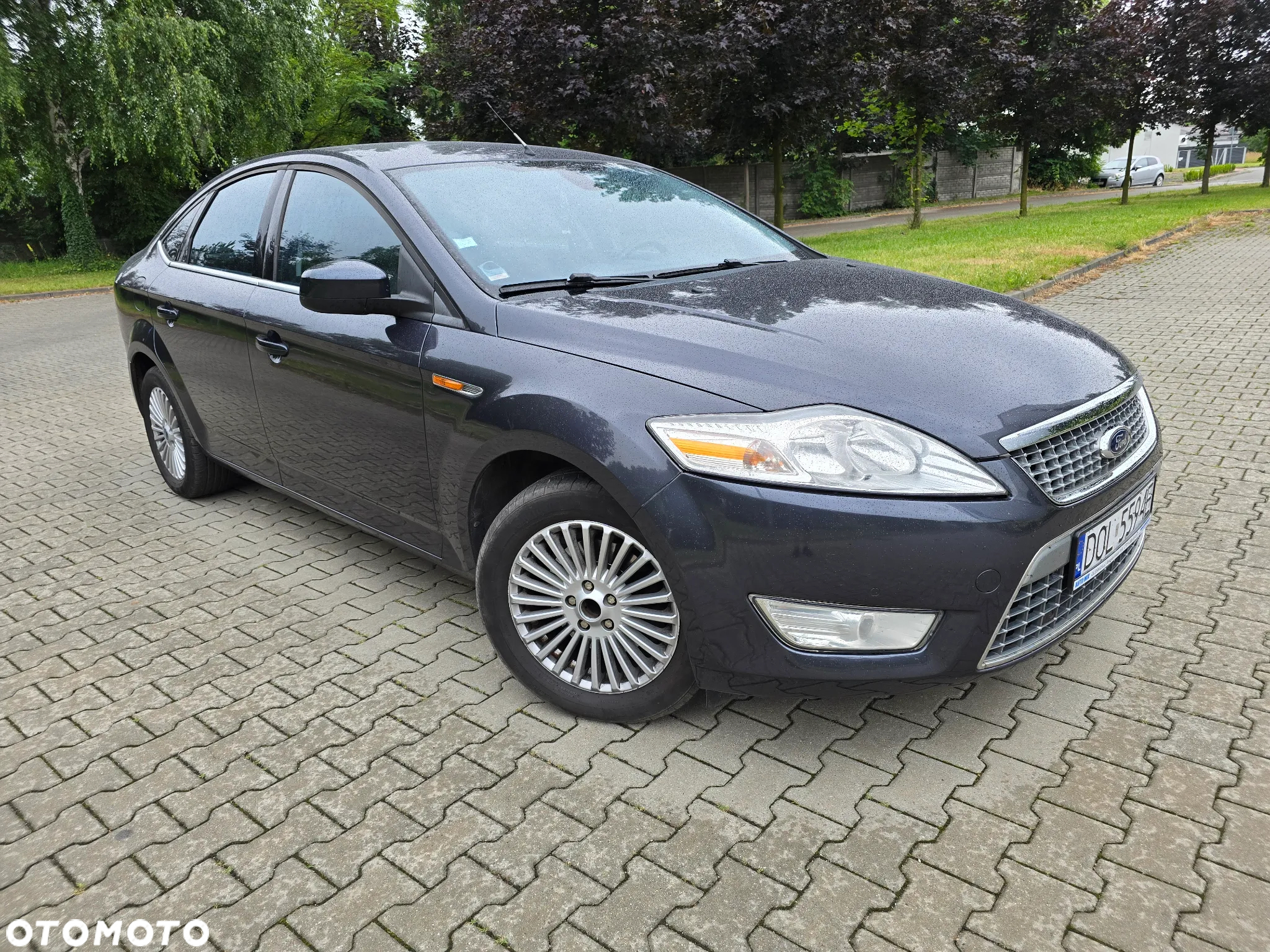 Ford Mondeo 1.8 TDCi Ambiente - 27