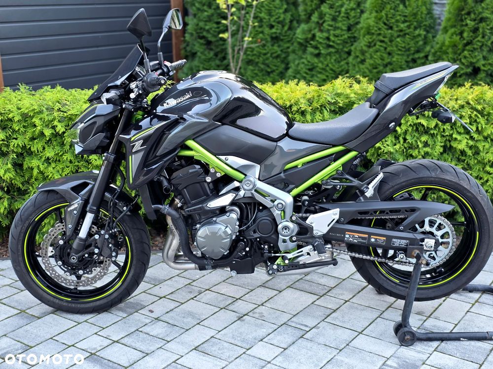 Kawasaki Z 900 - 24