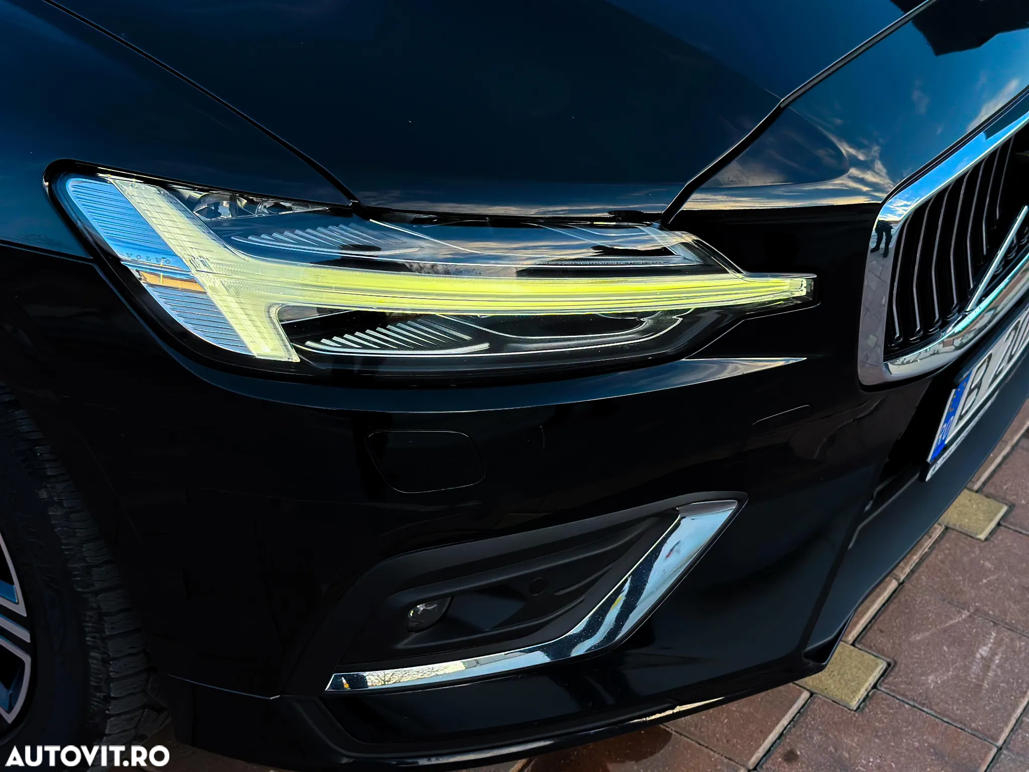 Volvo V60 D4 AWD Inscription - 4