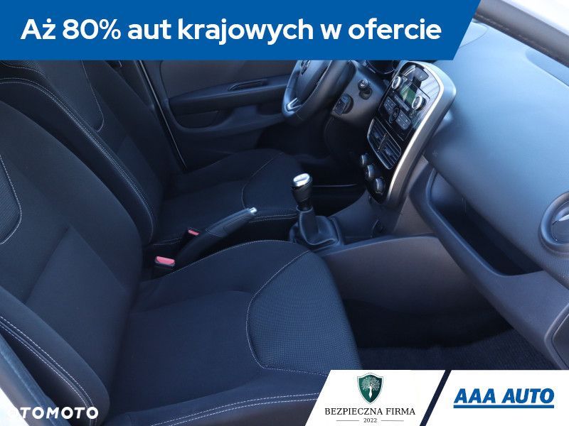 Renault Clio - 11