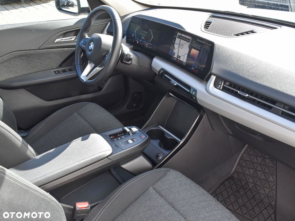BMW X1 sDrive18i - 19