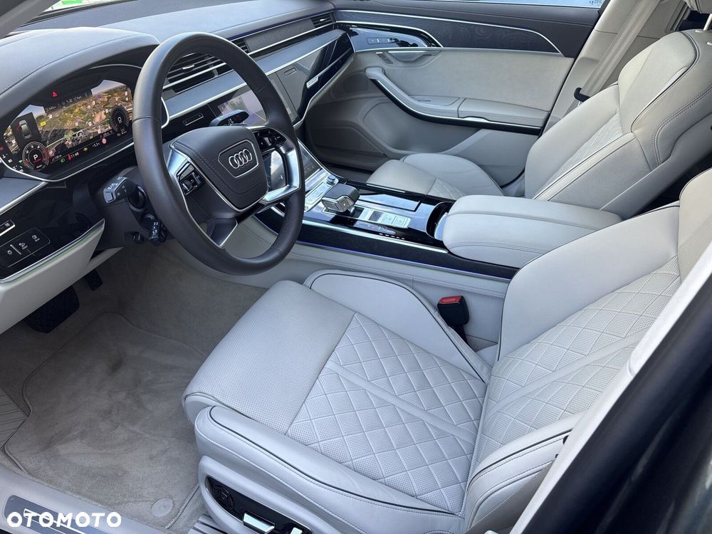 Audi A8 - 16