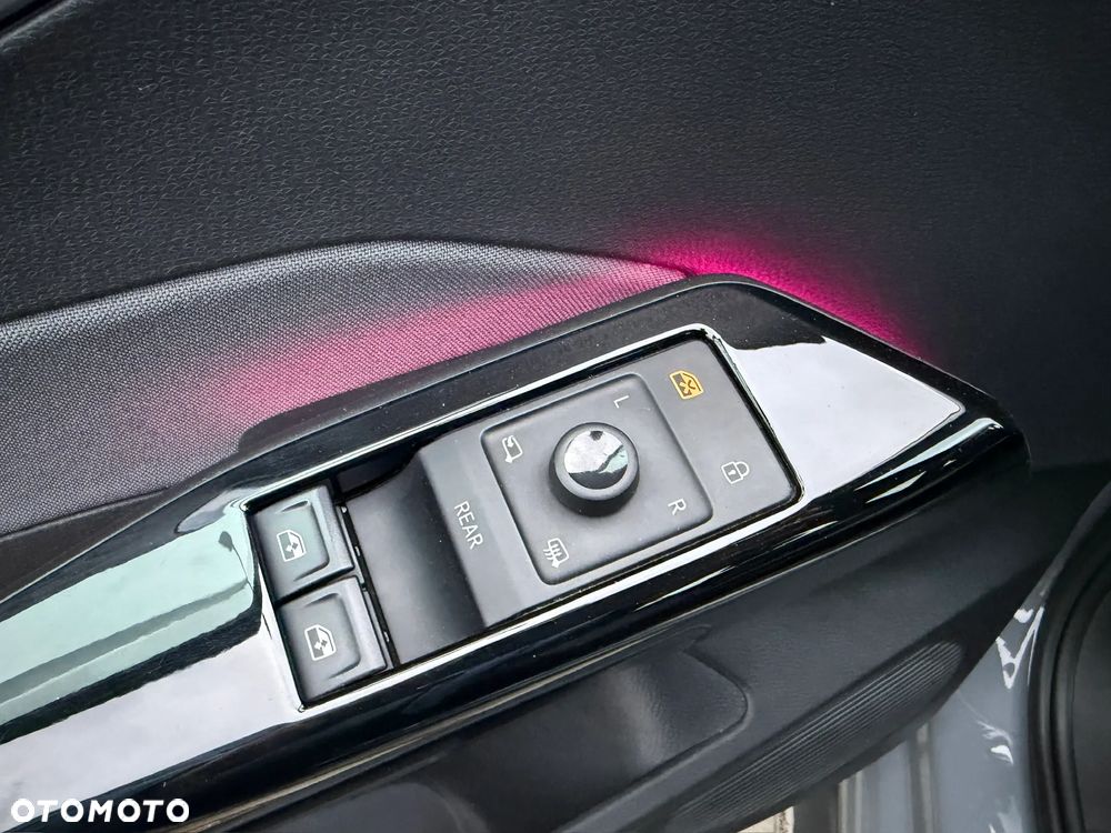 Volkswagen ID.3 - 11